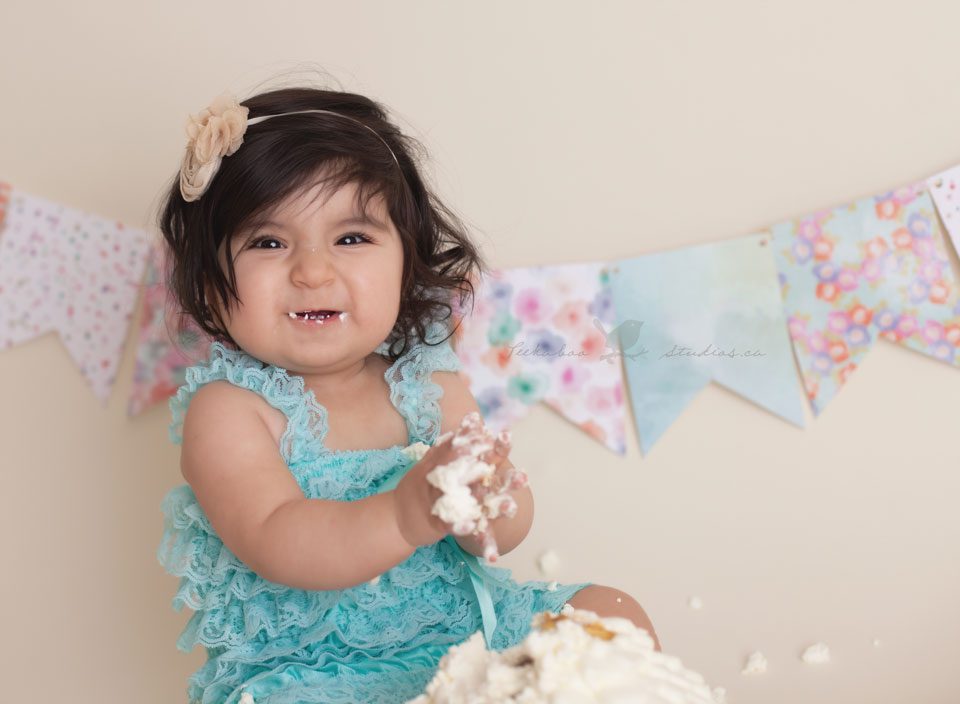 Peekaboo Studios Photography Toronto Baby Photographer