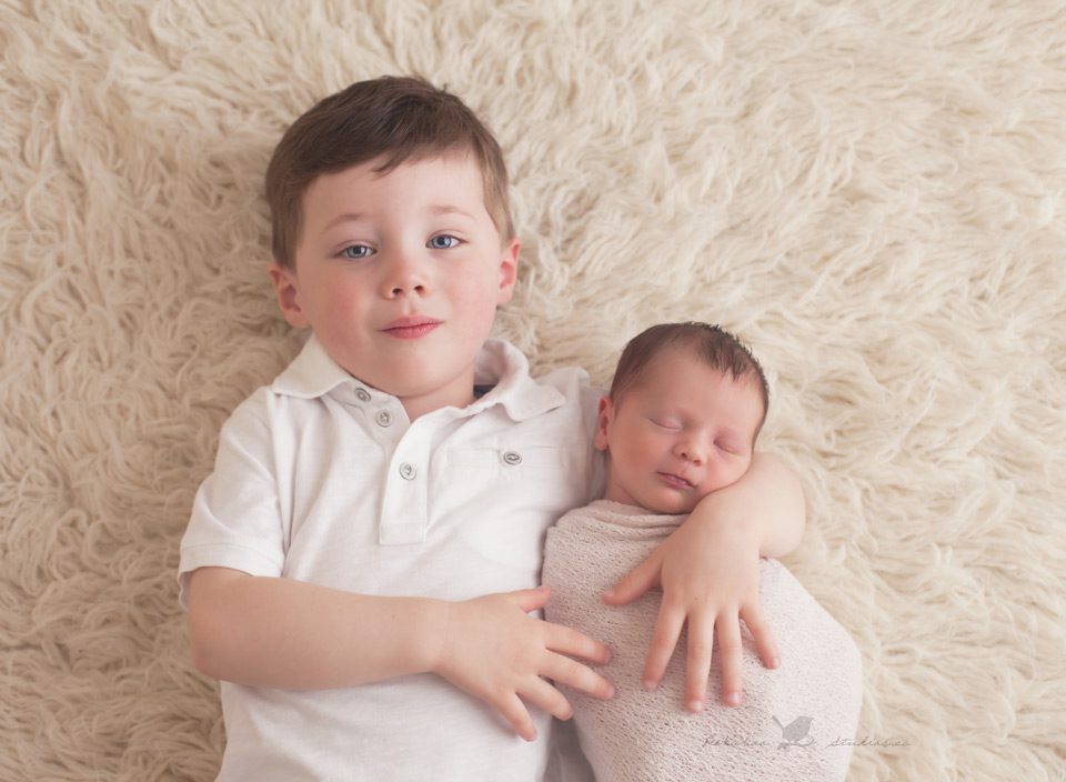 Toronto Baby Photographer www.peekaboostudios.ca