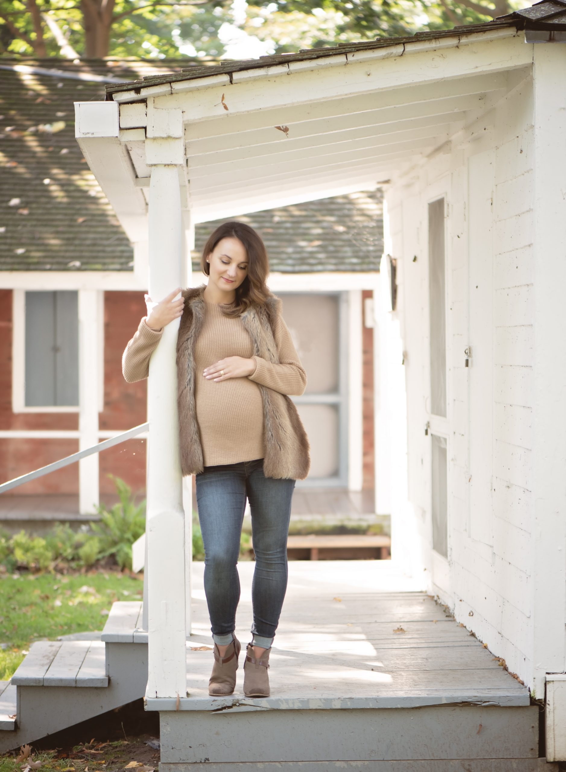 Award Winning Maternity Photography in Toronto, Oakville, Milton